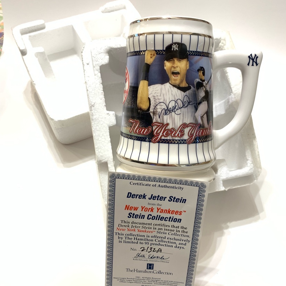 The Hamilton Collection Derek Jeter Stein From New York Yankees